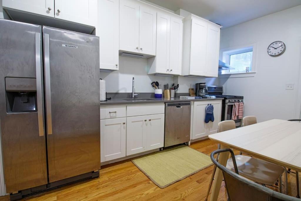 Apartamento 4Br 1,5Bh Sunny Apt In Roxbury Boston Habitación foto