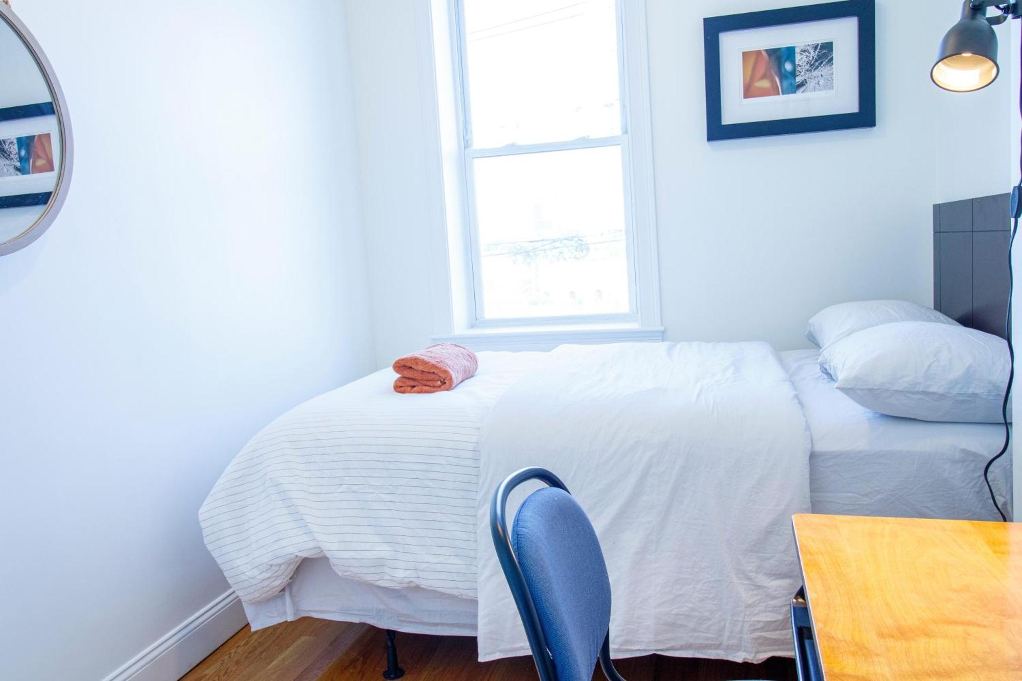 Apartamento 4Br 1,5Bh Sunny Apt In Roxbury Boston Habitación foto